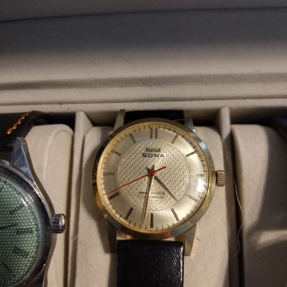 Watch bundle - Picture 5 of 7